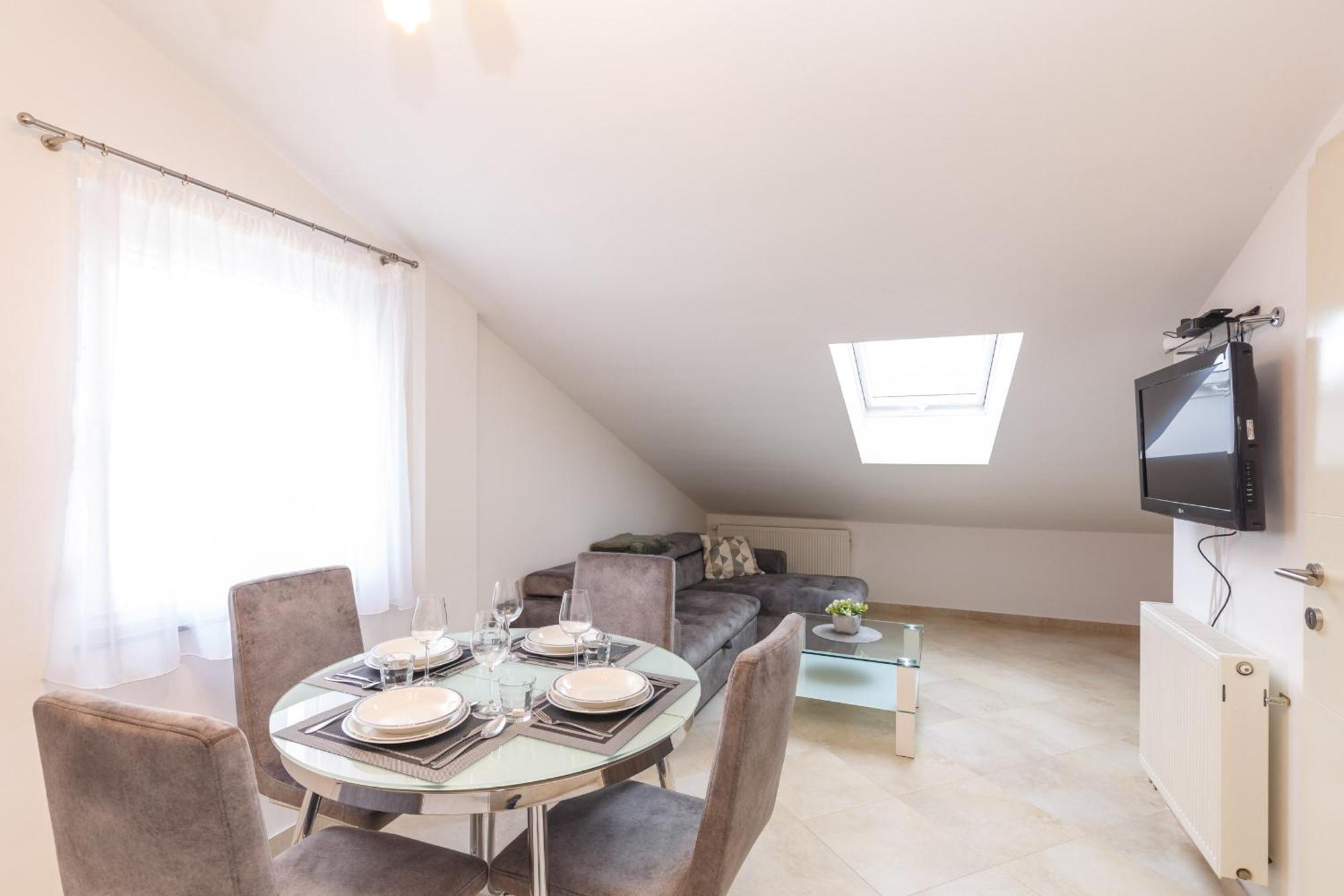 Apartmani Simi - The Wave Crikvenica Exterior foto